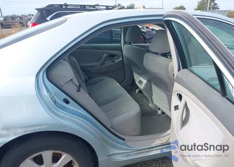 2009 Toyota Camry Le z USA, uszkodzony, nr VIN 4T4BE46K59R074337